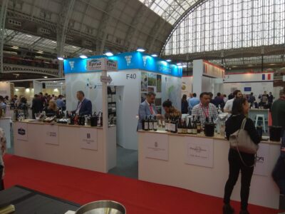 Περίπτερο Wines of Greece στη London Wine Fair